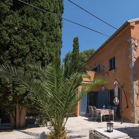With A Parking Space Veli Losinj, Losinj - 21187 *
