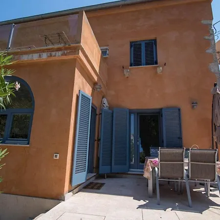 Appartement With Parking Space Veli Losinj, Losinj - 21187 Veli Lošinj