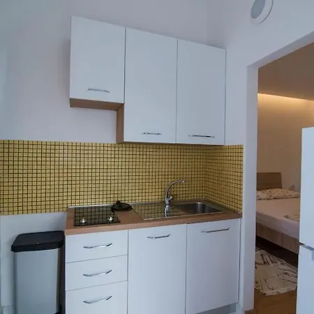 Appartement With Parking Space Veli Losinj, Losinj - 21187 Veli Lošinj