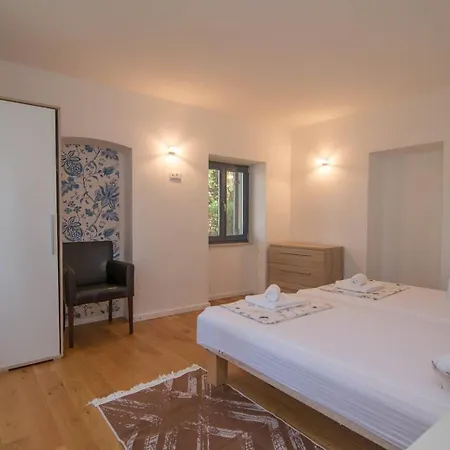 Appartement With Parking Space Veli Losinj, Losinj - 21187 *